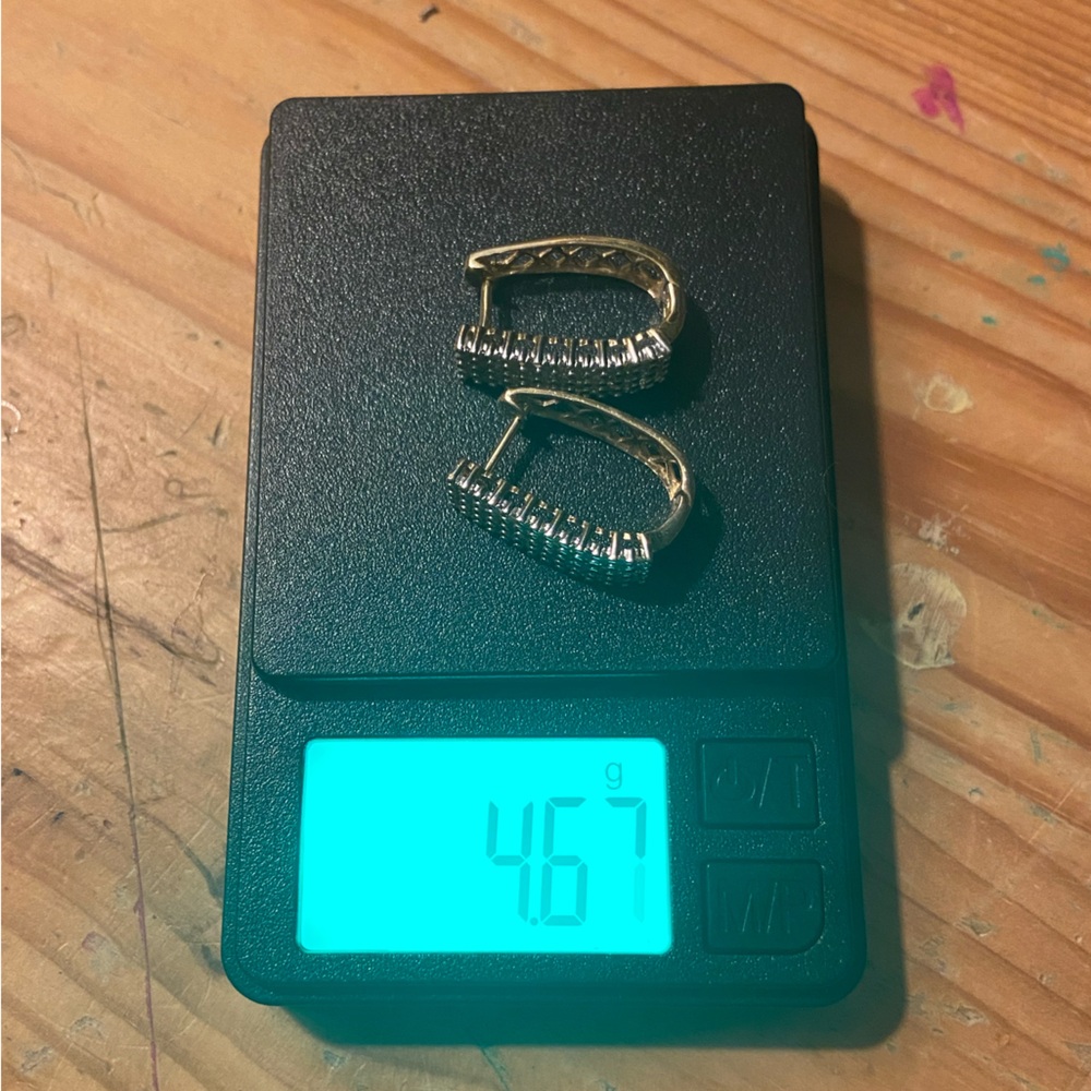 Vintage Custom 10K Yellow Gold 104 Genuine Diamond Four Row Huggie Earrings - Picture 11 of 15